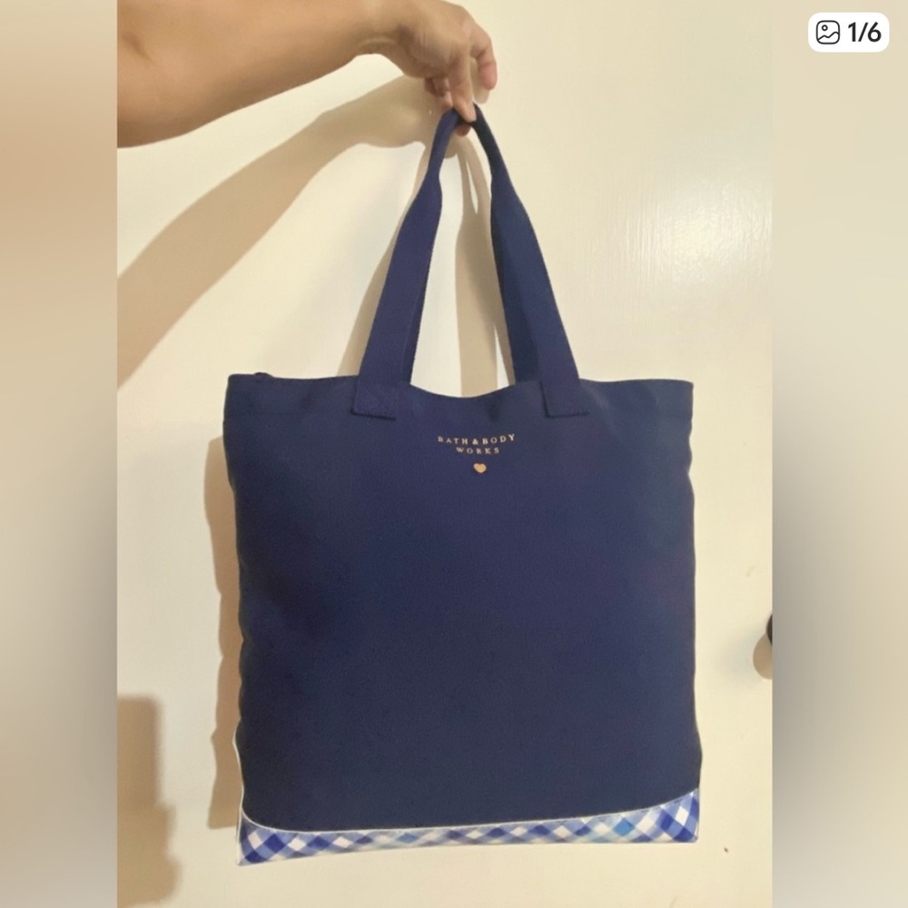 Bath & Body Works Navy Canvas Tote with Gold Heart Detail